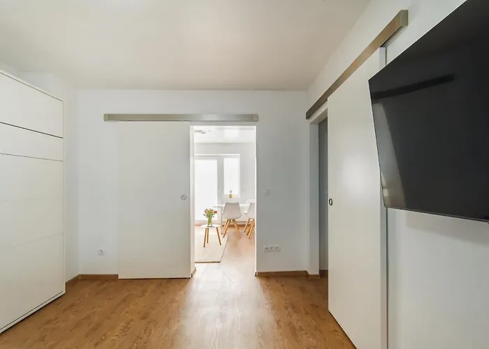 Design / 2 / / Contactless Check-in Апартаменты