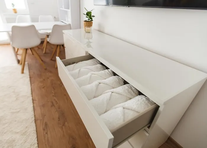 Apartman Design / 2 / / Contactless Check-in