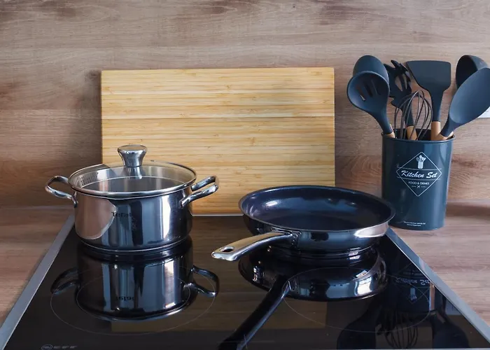 Design / 2 / / Contactless Check-in Apartman