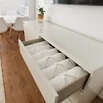Appartement Design / 2 / / Contactless Check-in